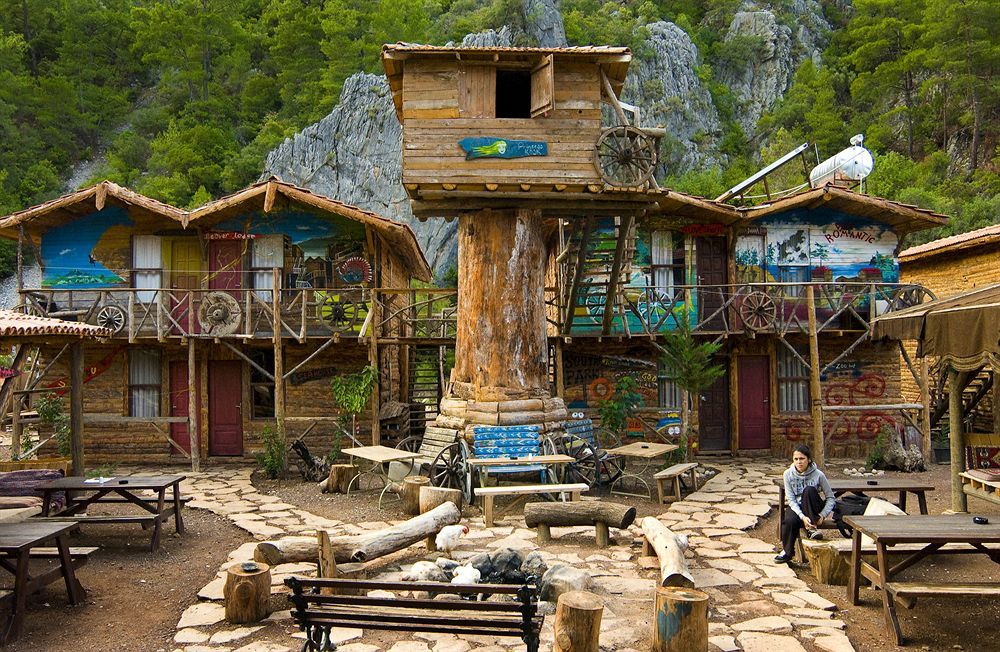 奥林巴斯 卡迪尔树顶屋旅馆旅舍 外观 照片
