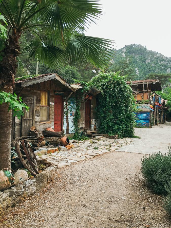 奥林巴斯 卡迪尔树顶屋旅馆旅舍 外观 照片